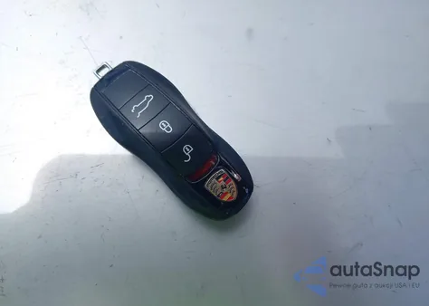 2016 Porsche Cayenne Gts из США, поврежденный, VIN WP1AD2A25GLA70430